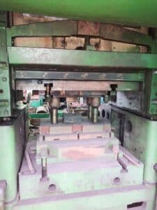 Presse à genouillère TMP Voronezh K504.003.844 - 2500 tonne (Photo 5)