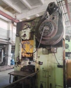 Presse à genouillère Barnaul KB8340 B - 1000 tonne (Photo 4)