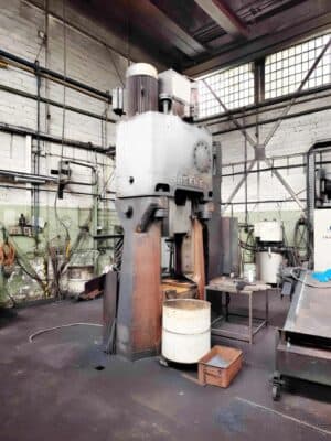 Marteau de forgeage hydraulique Beche KGH 1.6 - 16 kJ (Photo 3)