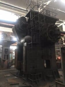 Presse de forgeage à chaud TMP Voronezh K04.038.842 - 1600 tonne (Photo 2)
