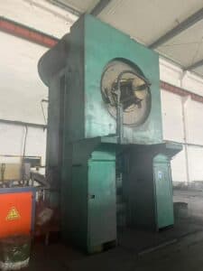Presse de forgeage à chaud Smeral LZK 2500 - 2500 tonne (Photo 3)
