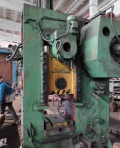 Presse à genouillère Barnaul KB8336 - 400 tonne ID: 75144