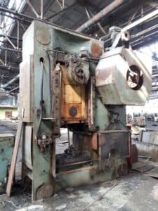 Presse de forgeage à froid Barnaul KB0034 - 250 tonne ID: 75148