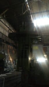 Presse d'ébavurage Zdas LU400 - 400 tonne (Photo 2)