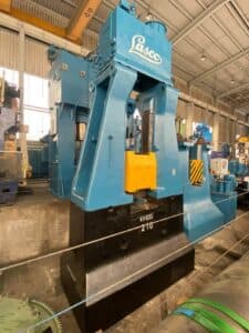 Marteau de forgeage hydraulique Lasco KH 630 - 6300 kgm (Photo 2)