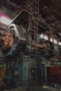 Presse de forgeage à chaud TMP Voronezh KB8046 - 4000 tonne (Photo 8)