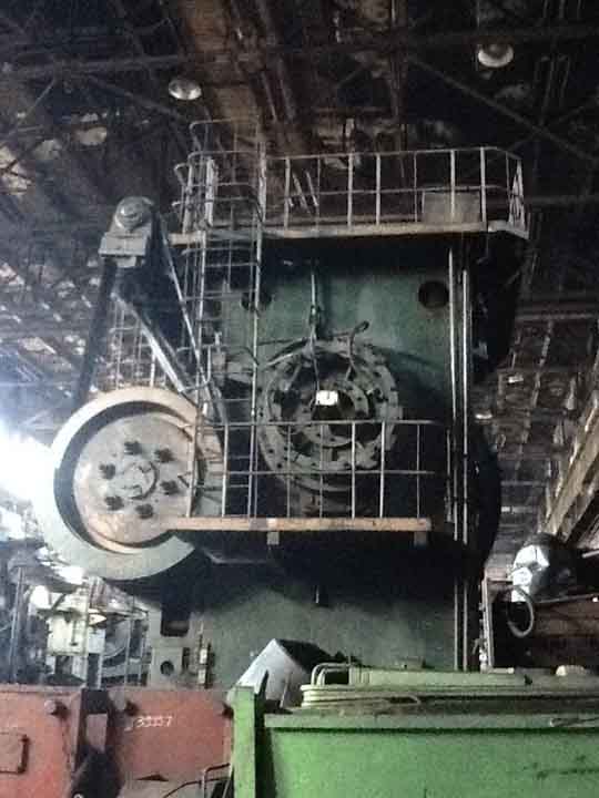 Presse de forgeage à chaud TMP Voronezh KB8046 - 4000 tonne