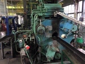 Presse d'extrusion UBE 800 MT - 800 tonne (Photo 8)