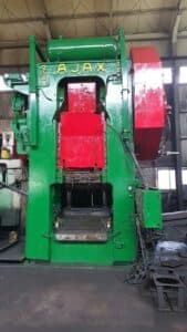 Presse de forgeage à chaud Ajax 2500 MT - 2500 tonne (Photo 1)