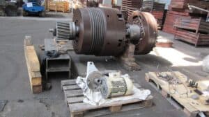 Presse d'ébavurage Erfurt PKZ 800/1000 - 800 tonne (Photo 3)