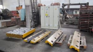 Presse d'ébavurage Erfurt PKZ 800/1000 - 800 tonne (Photo 7)