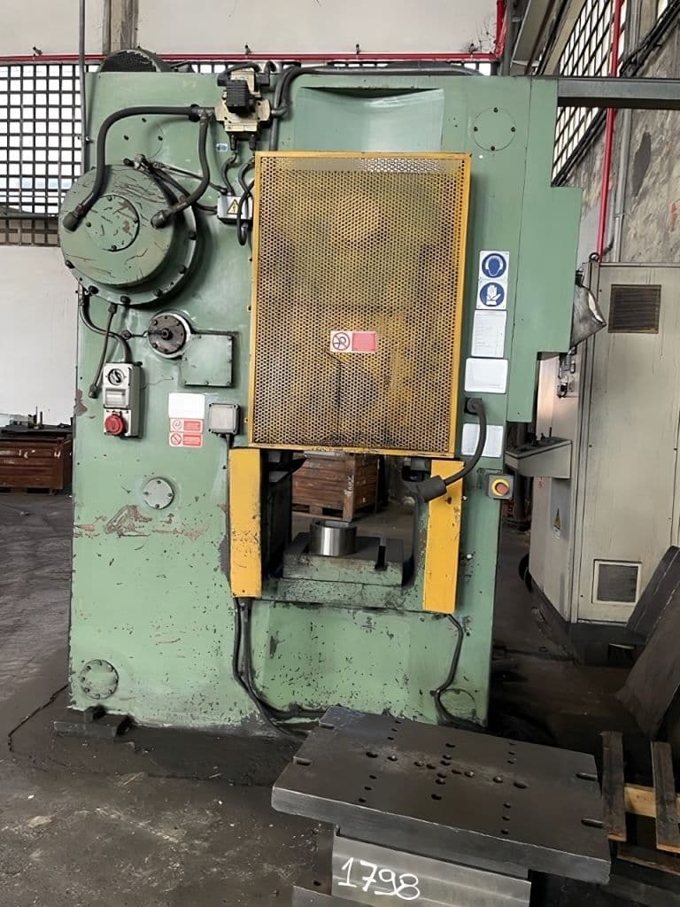 Presse à genouillère Barnaul KB8336 - 400 tonne