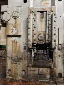 Presse à genouillère Barnaul KB8342 B - 1600 tonne (Photo 2)