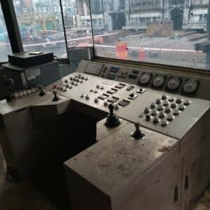 Presse de forgeage en matrice ouverte Seonam 2500 MT - 2500 tonne (Photo 2)