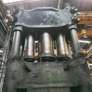 Presse de forgeage en matrice ouverte Seonam 2500 MT - 2500 tonne (Photo 1)