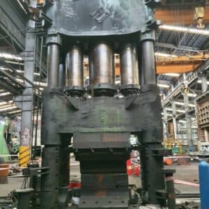 Presse de forgeage en matrice ouverte Seonam 2500 MT - 2500 tonne (Photo 7)
