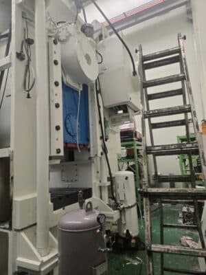 Presse à genouillère Barnaul KB8342 - 1600 tonne (Photo 1)
