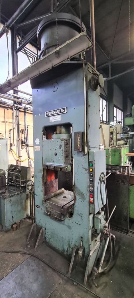 Presse à vis Weingarten PS 125 - 110 tonne