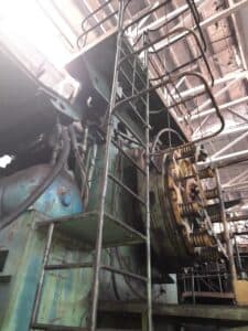 Presse de forgeage à chaud TMP Voronezh AKKB8042 - 1600 tonne (Photo 7)