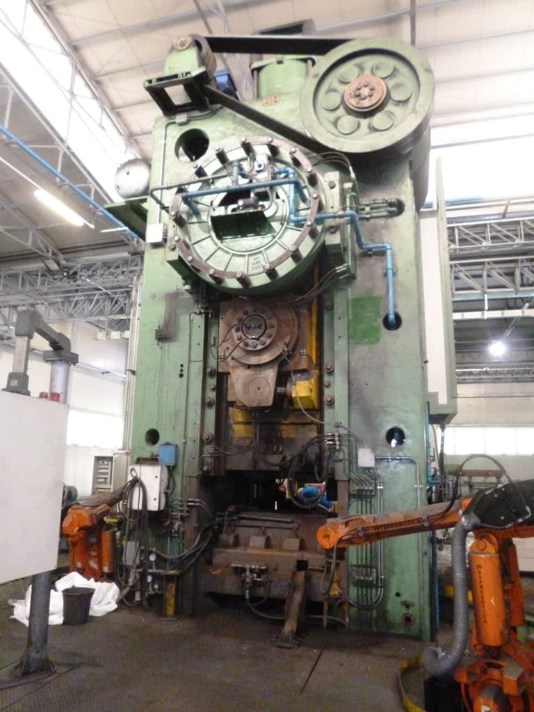 Presse de forgeage à chaud Smeral LZK 4000 B - 4000 tonne