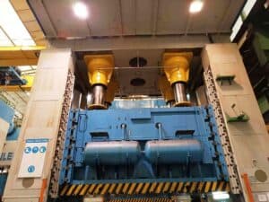 Presse d'estampage TMP Voronezh KB4043 - 2000 tonne (Photo 1)