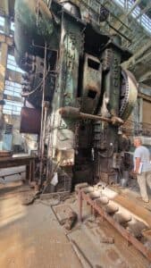 Presse de forgeage à chaud TMP Voronezh K8544 - 2500 tonne (Photo 3)