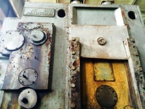 Presse à genouillère Barnaul KB8342 - 1600 tonne (Photo 3)