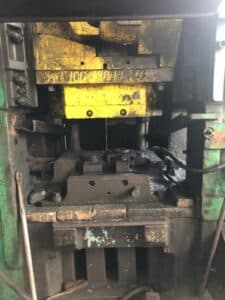 Presse de forgeage à chaud Smeral LZK 1600 P - 1600 tonne (Photo 2)