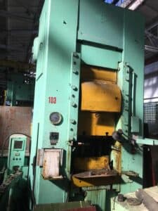 Presse de forgeage à froid Barnaul K0034 - 250 tonne ID: 75188