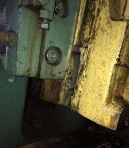 Presse mécanique KE2330 - 100 tonne (Photo 3)