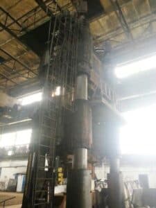 Presse de forgeage en matrice ouverte Dnepropress PA1345 - 3200 tonne (Photo 16)
