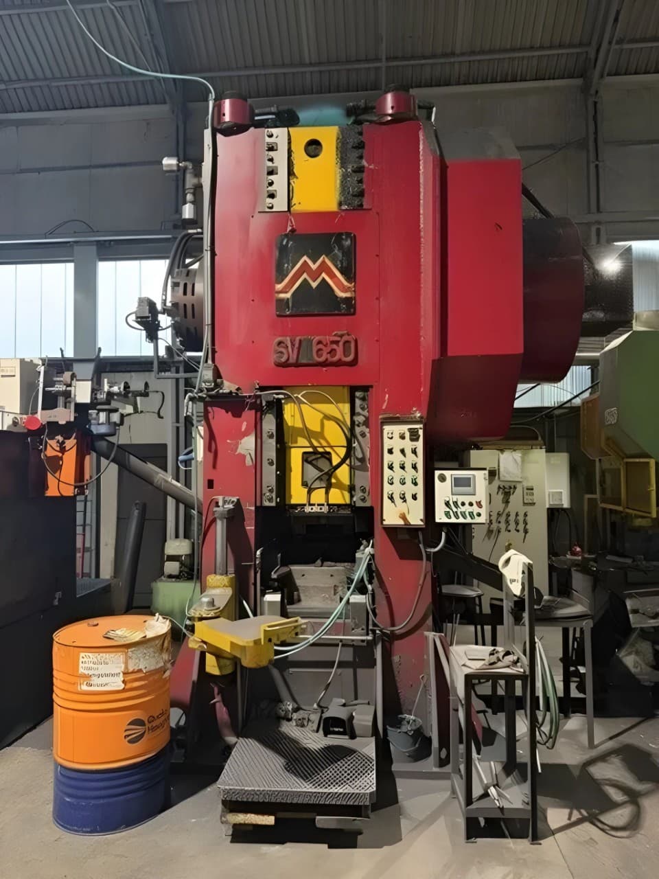 Presse de forgeage à chaud Manzoni SV650 - 650 tonne