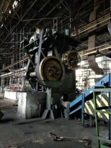Presse de forgeage à chaud TMP Voronezh K8544 - 2500 tonne (Photo 2)