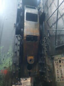 Presse de forgeage à chaud TMP Voronezh K04.038.842 - 1600 tonne (Photo 4)