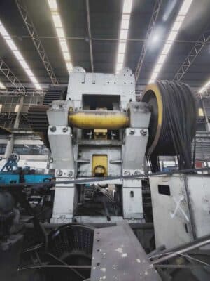 Presse de forgeage à chaud NKMZ Kramatorsk 6300 - 6300 tonne (Photo 12)