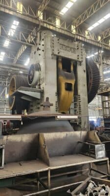 Presse de forgeage à chaud NKMZ Kramatorsk 6300 - 6300 tonne (Photo 7)